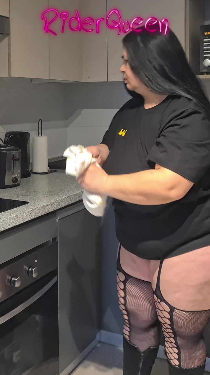 Riderqueen BBW Step Mom Latina Ebony: Fuking do Riderqueen Wielkiego tyłka Latynoski BBW MILF