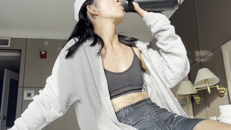 Felicity Azura: Fitness Domme Sph
