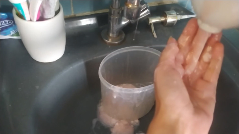 Ms Candy Bunny: Messy Soap Slime on My Hands
