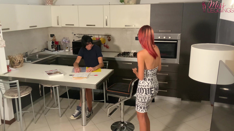 MissLeggings: Pelajaran privat dengan guru bahasa Inggris