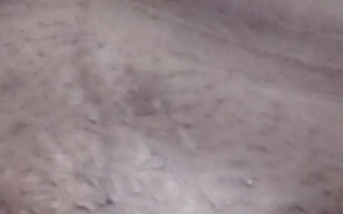 Ultimmilf97: Juicy pussy wants to fuck