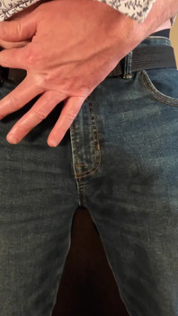 Stepdaddy Creams up His Semi-hard Big Bear Cock
