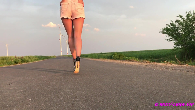 Goddess Lena: Plateau high heel walk