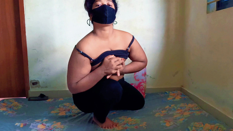Your_Sapla: 18 anni carina ragazza teenager asiatica diteggiatura calda.