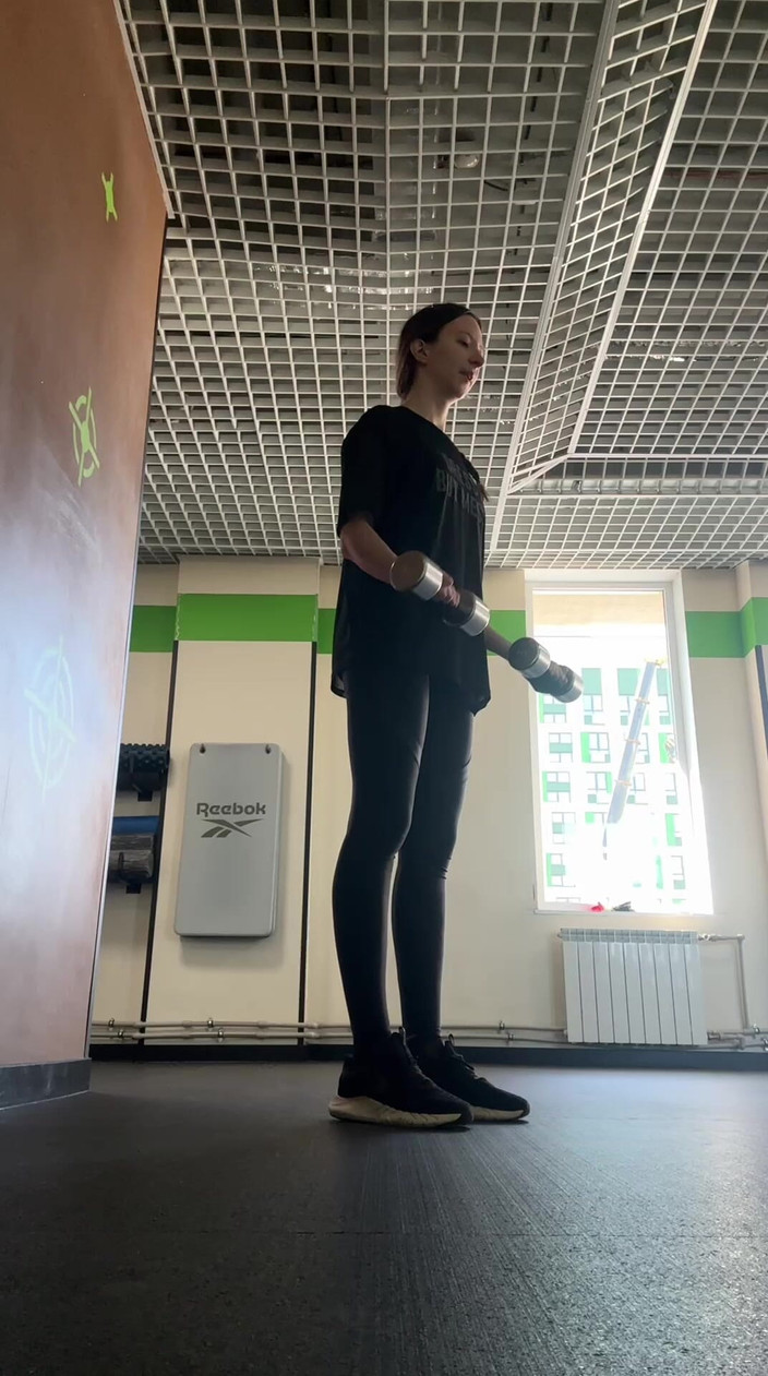 Skinny_lady69: Gym in Nylon Socks