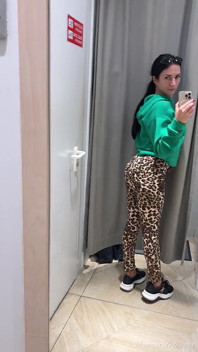 Prova con leggings e pantaloni, Tette provocanti, Figa esibizionismo