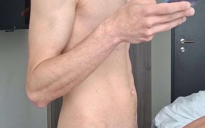 Dexterxxlfun: Super Mario? Thomas Creampie My Ass. Pappa med mager man