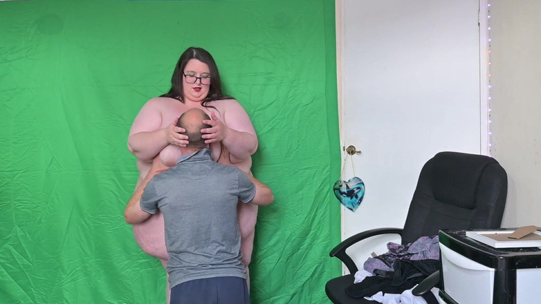 SSBBW Hunter: Striptýz této sexy SSBBW