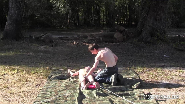 Bad boys bootcamp: サブボーイを興奮させる