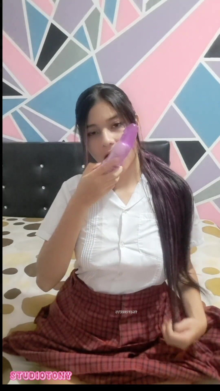 Yuli and tony: La figlia del regista mi fa un videochiamata parte 1