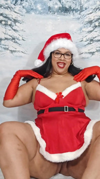 BBWゾゾがなぜ彼女が悪い子リストに載っているのかを見せてくれます!