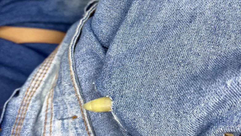 Goddess Li: リアンドラネイル vs ジーンズ