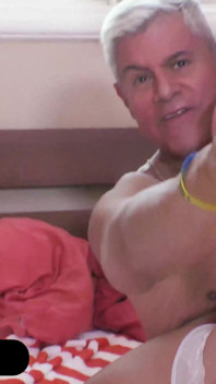 परिपक्व milf(चोदने लायक मम्मी) victoria zdrok की पहली दोहरी चूत में प्रवेश (dv) तीन लोगों वाली चुदाई - All Group Sex 4k