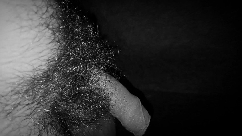 Desi_Porn_India: Hete Indische jongen speelt met zijn grote lul compilatie deel 2.