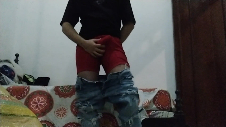 Leo J: Selepas Parti Saya Menyentuh Diri Saya Dan Melancap