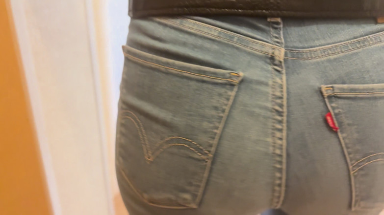 Spacenintenda: Поклонение заднице Levi's Jeans от тугого до полностью обвисшим
