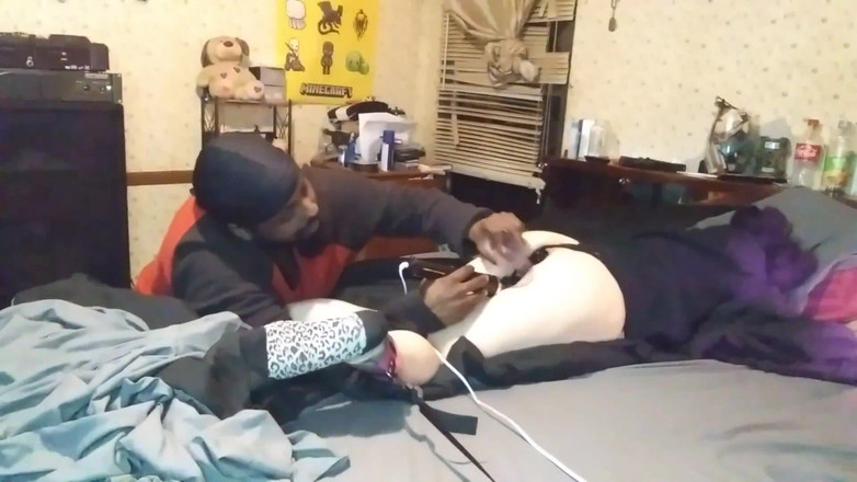 Anal_Angi_Rose: Il buco del culo viene trapanato