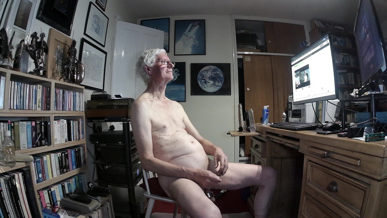 bigears: Balgewichten en anale show