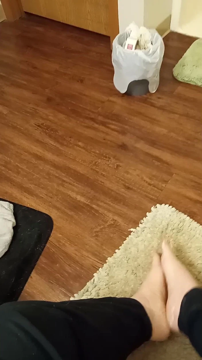 JG Risk: Для всех вас, любители фут-фетиша здесь