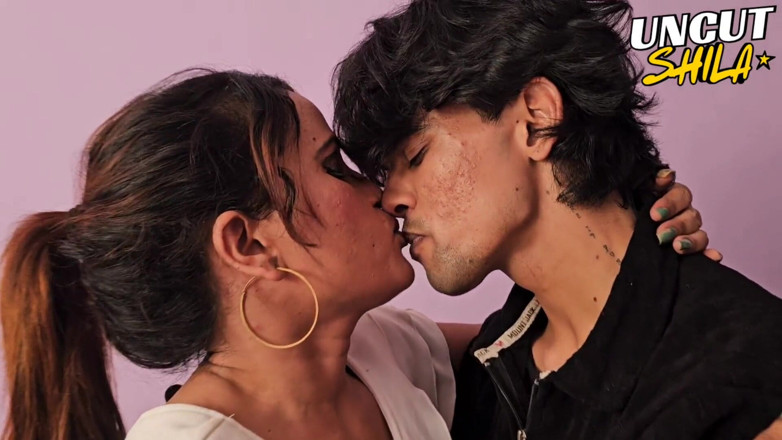 Uncut Shila: El novio y la novia a la habitación del hotel...