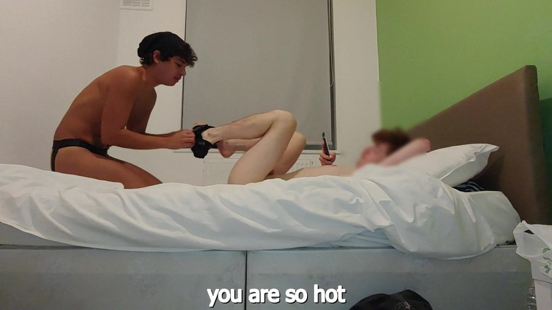 LeoTeenLatinos: Pelajar Ginger Memberikan Saya Air ManiNya Dan MemecahKan Dengan Teman...