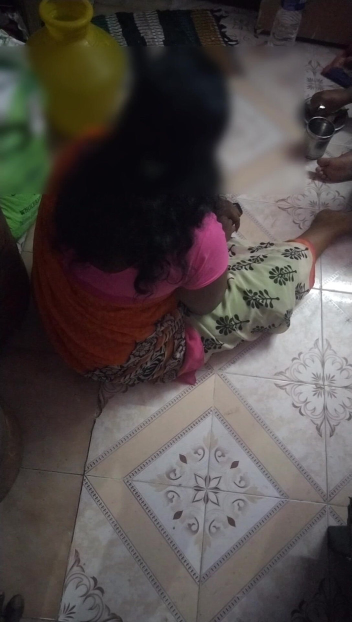 Tamil lesbian: Tamil hablando sucio de sexo