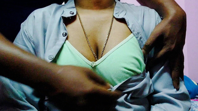 Desi Mohini: Desi indyjski sexy Bhabhi night sex mood