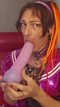 Jasmine Dlight Deepthroats Her Own Cock