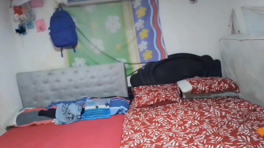 The Stepson Likes to See His Stepsister's Ass While She Tidies up the Room (Sexy Hot 0455) The Stepson Likes to See His Stepsister's Ass While She Tidies up the Room (Sexy Hot 0455)