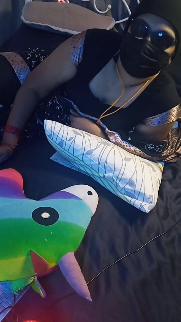 Goddess Silk Smita: Perverse stiefmutter leidenschaftlicher stiefsohn liebt es zu machen