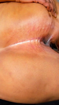 Lying Down Sideways, Shaking My Big Booty and Spreading Extremely Close-up to Cam