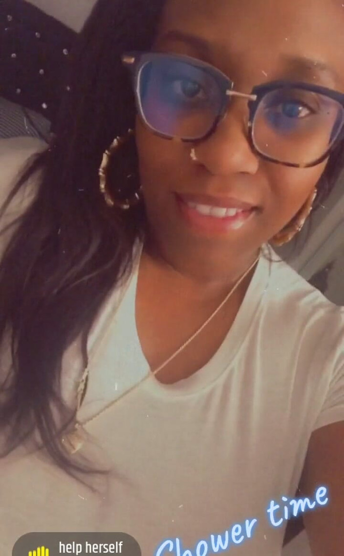 Diamond: Lo so. Lo so. Mi spiazza troppo per quanto riguarda...