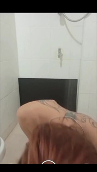 Một mình ở nhà, buồn chán ... Chỉ có tôi thôi
