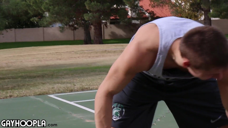Gay Hoopla: Neuer fitter, unbeschnittener college-junge max markoff