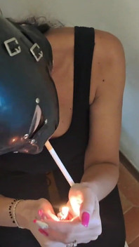 POV ดูดควยตอนสูบบุหรี่แล้วแตกคาปากเยอะมาก