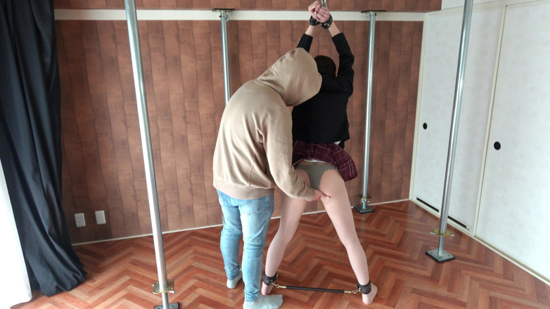 ushirosugatanomiki: A Girl Who Can't Take It Anymore and Begs for...
