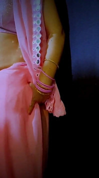 Video sex mms tự chế Ấn Độ với bà nội trợ gợi cảm của tôi