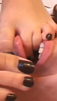 Pieds lesbiens - six pieds