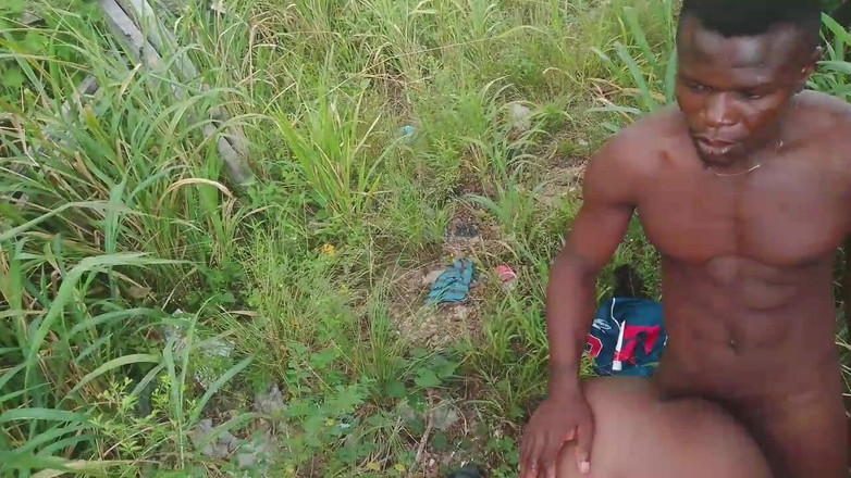 Sex naija 1: She Was on My Fan Harvesting Cassava Before I Come...