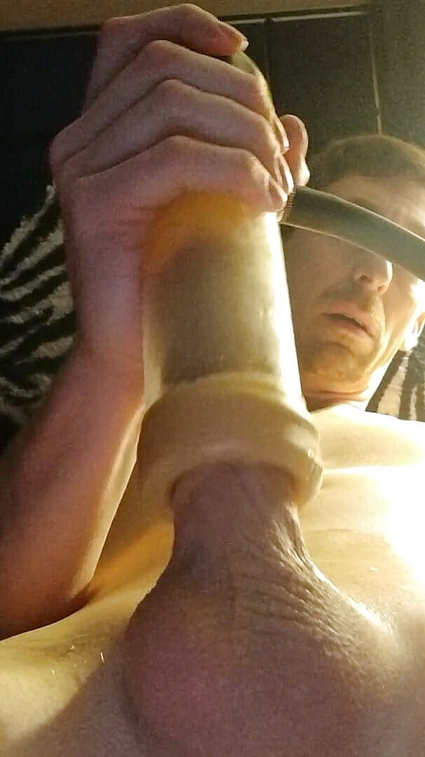 Big Daddy Dommmm: Een beetje close-up actie van de seksmachine Venus 2000