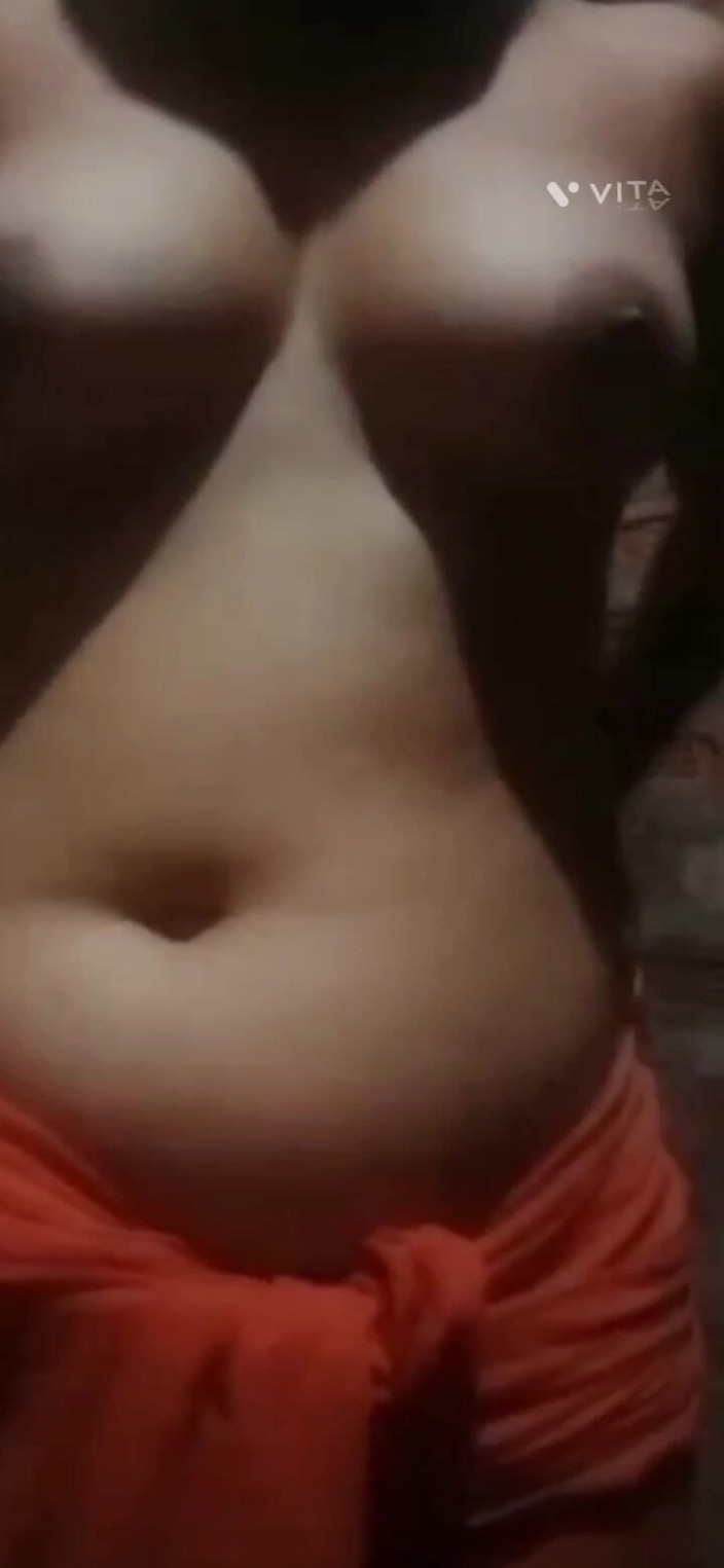 Momib45: 裸体幻想