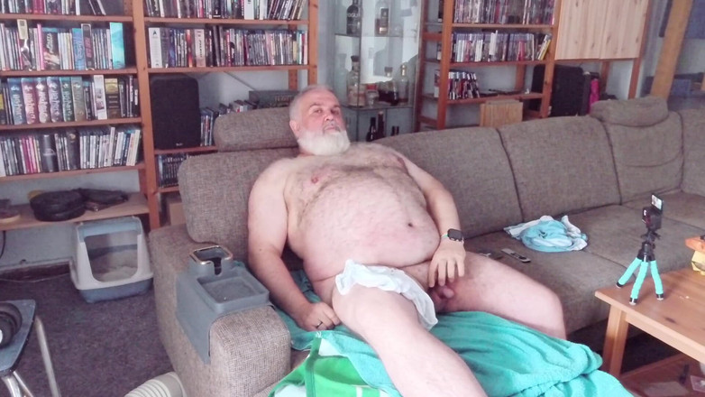 cuddlebearbln: खेल के बाद