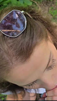 Když se přehřívá na slunci a není tak ozdobná