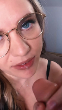 Teacher Anja Teaches You How to Jerk off