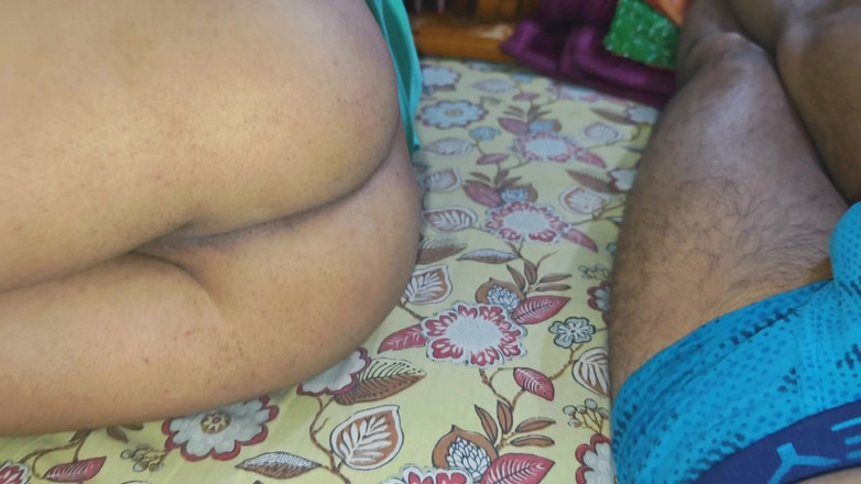 rruh_2024: Пішов у кімнату друга дезі і насолоджувався гарними гладкими м'ячами