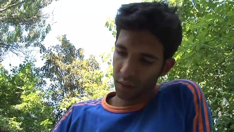 Spritzz: Nascondersi per masturbarsi