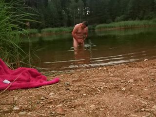 Lithuanian boy: Naked alone on the beach