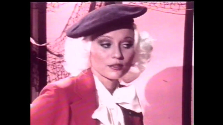 Vintage Usa: Două mame sexy vintage cu pizdă păroasă futută și umplute de...