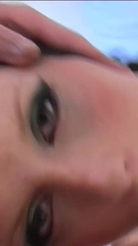 Nastoletnia dziwka Kady Rose bierze 9 cali kulek BWC Głęboko