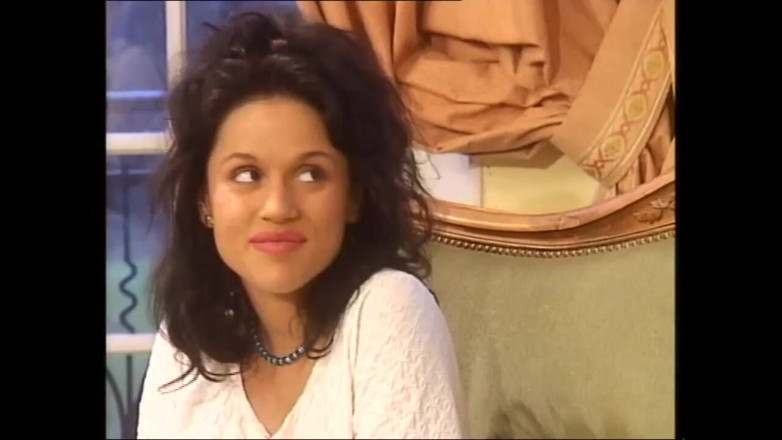 Vintage megastore: Genç ve seksi sekreter ofiste patronu tarafından sert sikiliyor